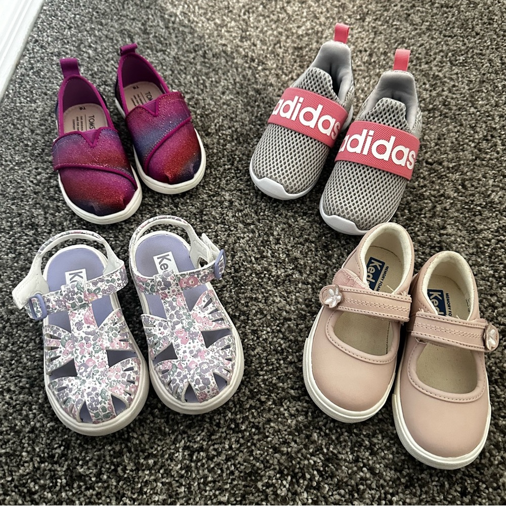 Size 6 Toddler Shoes- 4 pairs of unworn new shoes